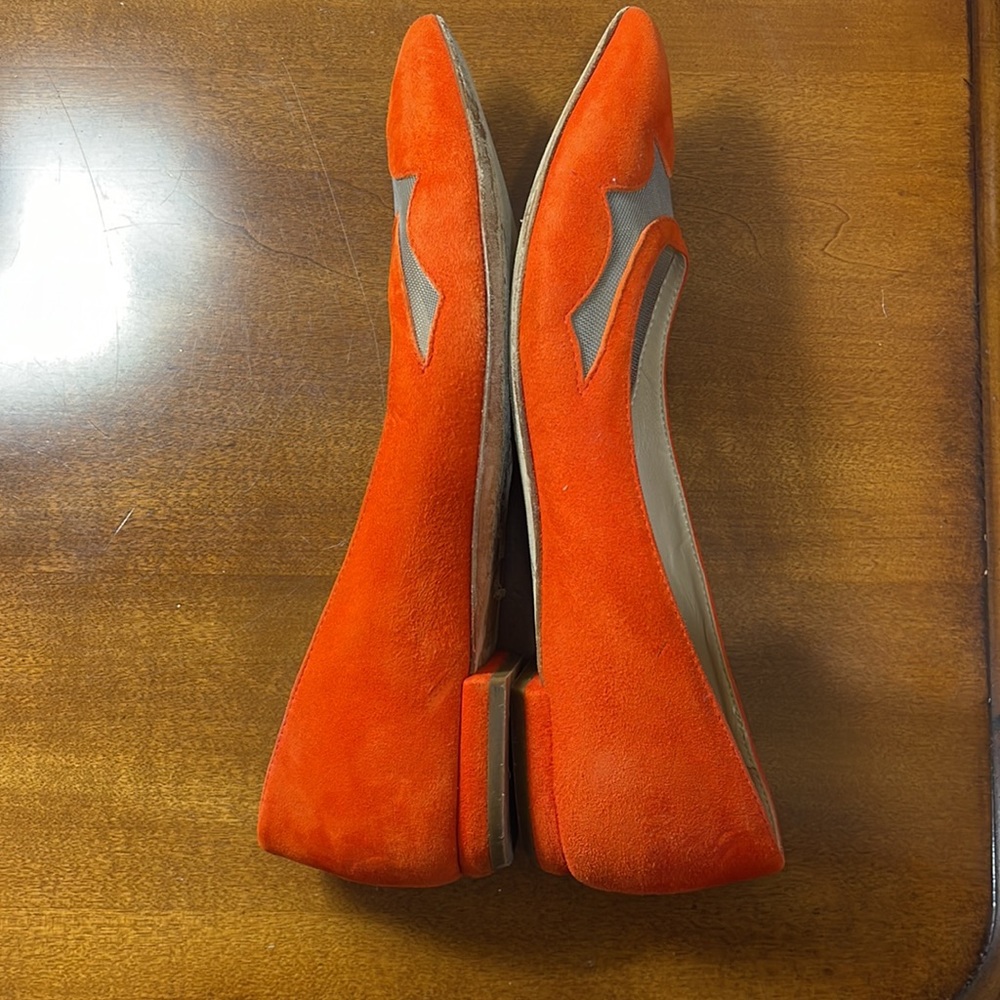 M.Gemi flats - size 7 orange suede
